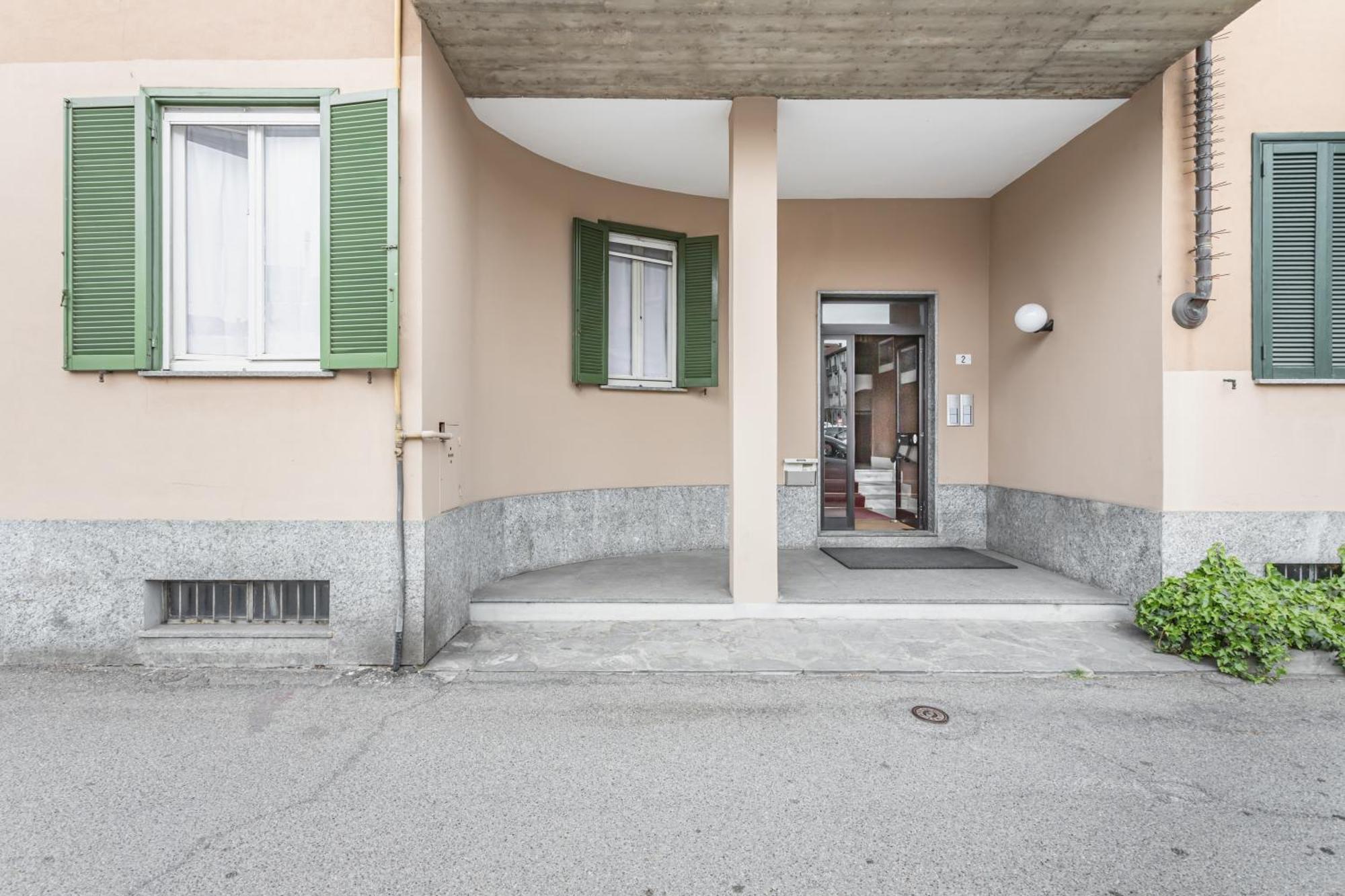 Casa Fiordaliso - Pavia City - By Host4U Apartment Exterior photo